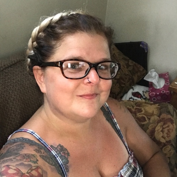 Meet your Posher, Beverly - Picture 7 of 8